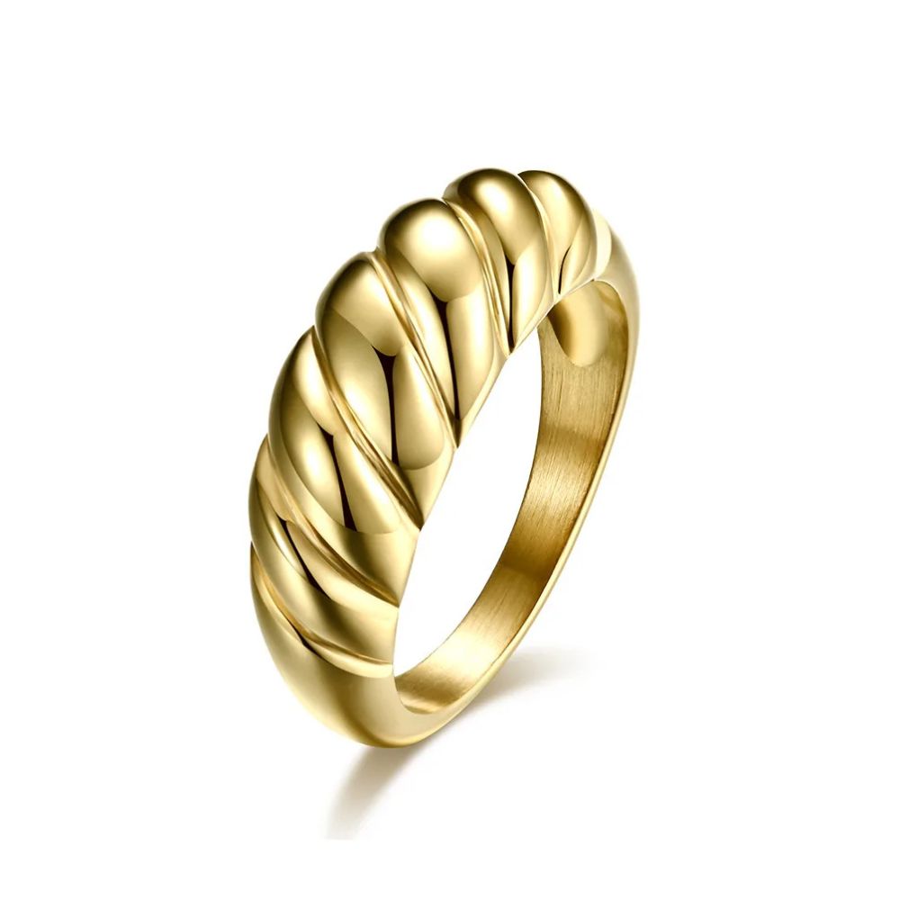 Lyna Twist Band Ring