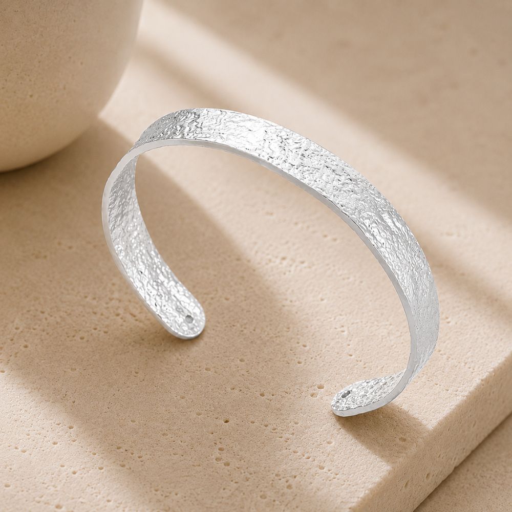 Diana Bump Cuff Bangle