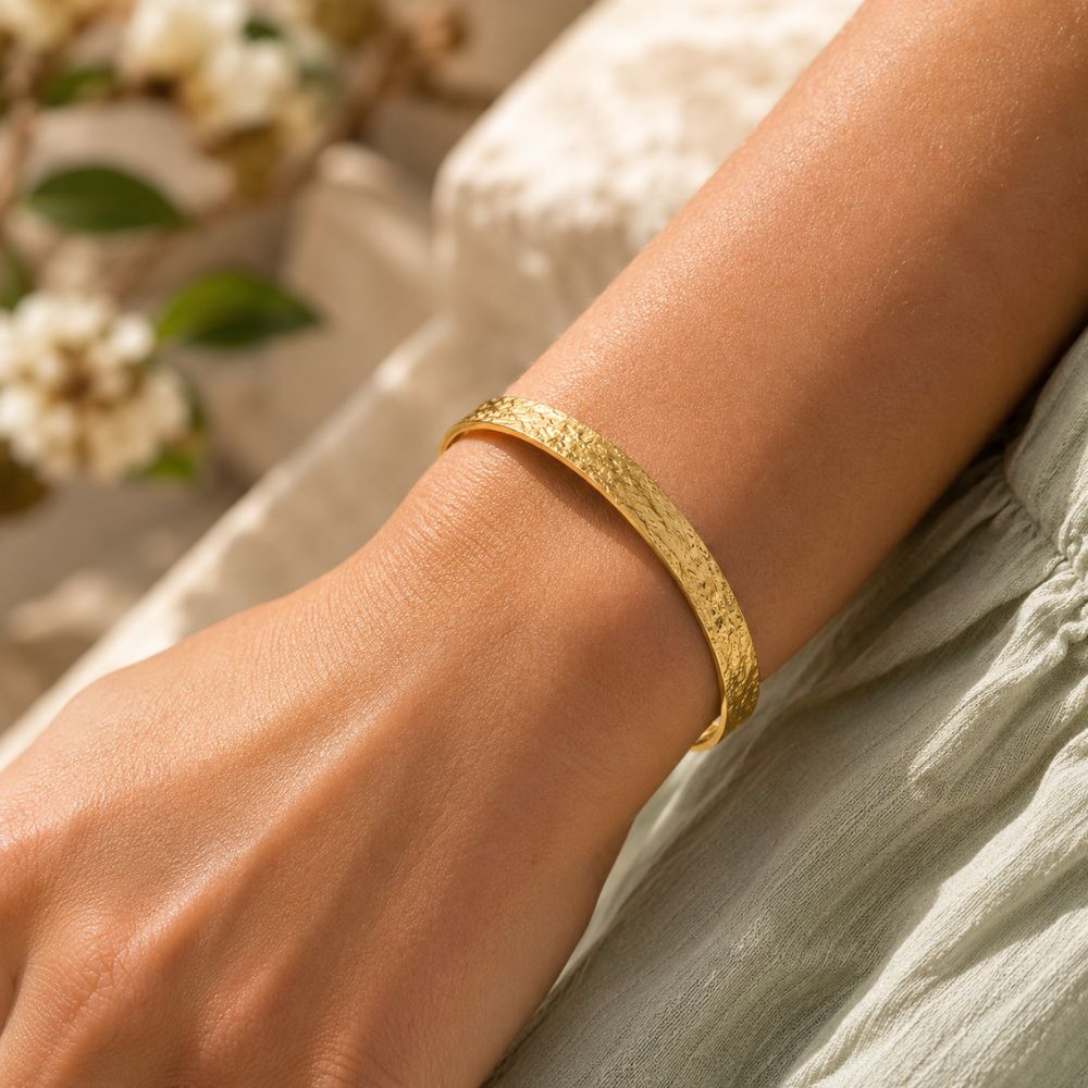 Diana Bump Cuff Bangle