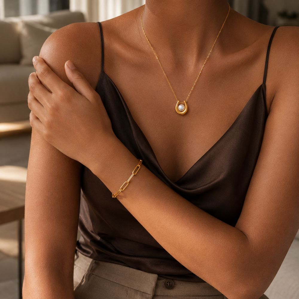 Luna Moon Pearl Necklace