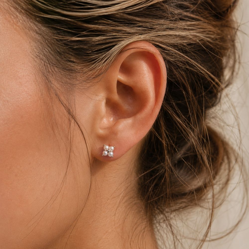 Petal Pearl Stud Earrings