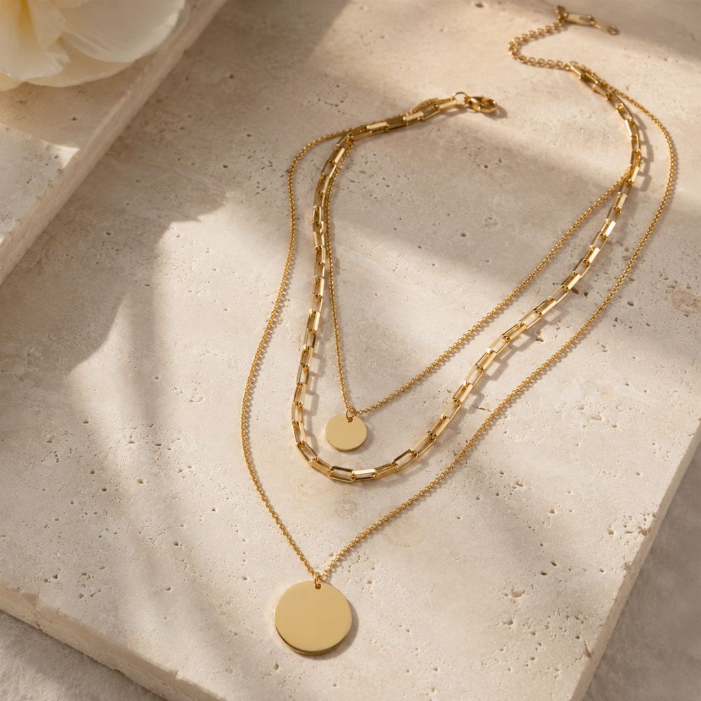 Aurelia Triple Round Pendant Necklace
